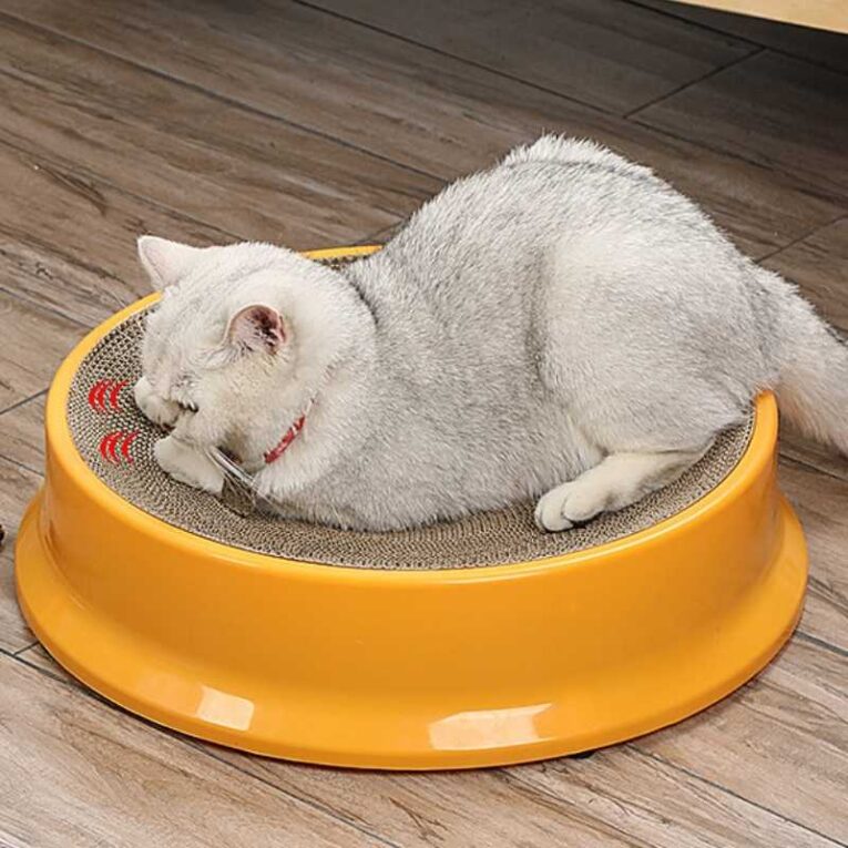 extra-large-replaceable-cat-scratcher-bed